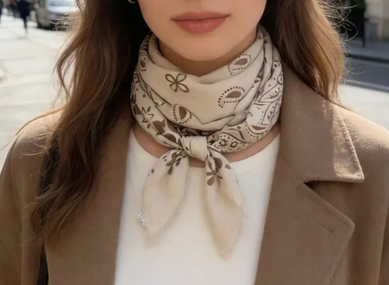 Foulard SUZANNE